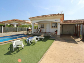 Casa cerca del mar con piscina privada, wifi, aire opcional, mascotas bienvenidas, playa para perros. - ES-184-55